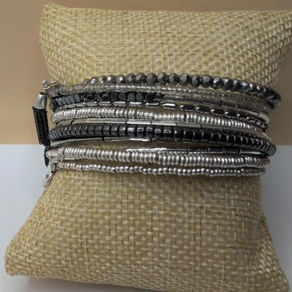 Stella & Dot - Celine Wrap Bracelet - Silver adjustable - Picture 3 of 6